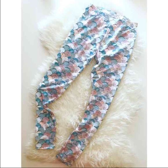 Xhilaration Pants - Xhilaration Mermaid Seashell Leggings